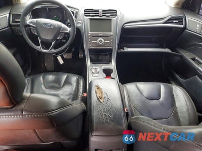 Zdjęcie 8 z 12 samochodu: 2018 FORD FUSION TITANIUM VIN:3FA6P0SU0JR108874 - miniatura