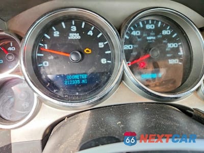 Zdjęcie 8 z 10 samochodu: 2008 CHEVROLET SILVERADO FLATBED TRUCK VIN:1GBJC34K58E204899 - miniatura