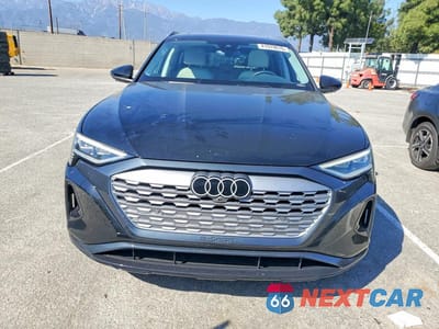 Piąte zdjęcie samochodu w środku: 2024 AUDI Q8 E-TRON PREMIUM PLUS VIN:WA15AAGEXRB008340 - miniatura