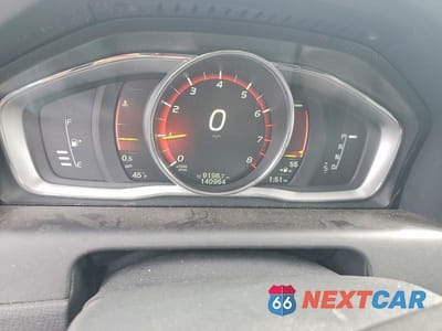 Zdjęcie 9 z 13 samochodu: 2017 VOLVO XC60 T6 DYNAMIC VIN:YV449MRR0H2006085 - miniatura