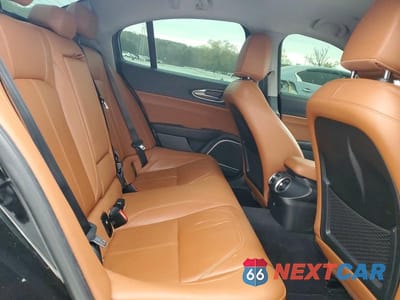 Zdjęcie 10 z 12 samochodu: 2020 ALFA ROMEO GIULIA VIN:ZARFANANXL7632455 - miniatura