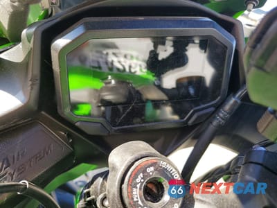 Zdjęcie 7 z 9 samochodu: 2023 KAWASAKI ZX400 S VIN:ML5ZXCS17PDA00703 - miniatura