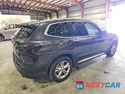 Trzecie zdjęcie samochodu z tyłu: 2019 BMW X3 SDRIVE30I VIN:5UXTR7C52KLR53800 - miniatura