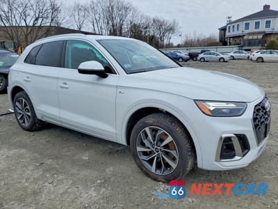 Czwarte zdjęcie samochodu z boku: 2024 AUDI Q5 PREMIUM PLUS 45 VIN:WA1EAAFY4R2149738 - miniatura