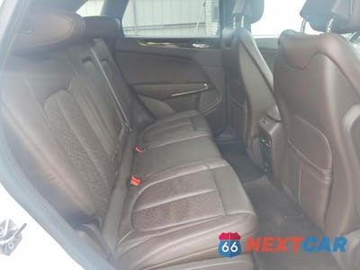 Zdjęcie 11 z 12 samochodu: 2018 LINCOLN MKC BLACK LABEL VIN:5LMCJ4D96JUL12482 - miniatura