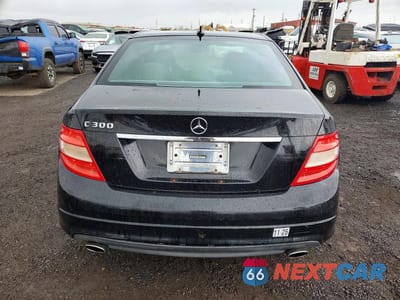 Zdjęcie 6 z 12 samochodu: 2009 MERCEDES-BENZ C 300 VIN:WDDGF54X19R068131 - miniatura