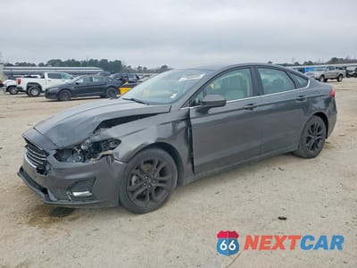 2020 FORD FUSION SE 3FA6P0HDXLR201377 - główne zdjęcie licytacji z USA - miniatura