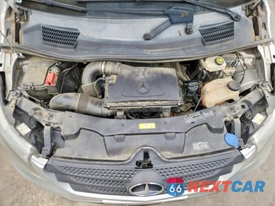 Zdjęcie 12 z 13 samochodu: 2016 MERCEDES-BENZ METRIS VIN:WD4PG2EE4G3086454 - miniatura