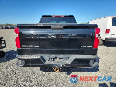 Zdjęcie 6 z 11 samochodu: 2019 CHEVROLET SILVERADO K1500 CUSTOM VIN:3GCPYBEHXKG107265 - miniatura