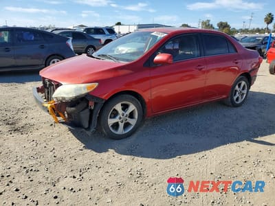 2013 TOYOTA COROLLA LE 5YFBU4EEXDP108128 - główne zdjęcie licytacji z USA - miniatura