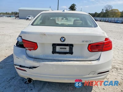 Zdjęcie 6 z 13 samochodu: 2018 BMW 320 I VIN:WBA8E1G56JNU93423 - miniatura