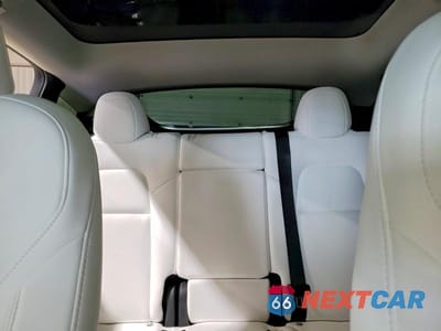 Zdjęcie 10 z 13 samochodu: 2024 TESLA MODEL Y VIN:7SAYGDEDXRF041190 - miniatura