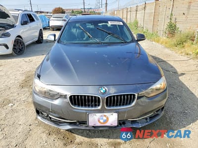 Piąte zdjęcie samochodu w środku: 2016 BMW 328 I SULEV VIN:WBA8E9C50GK647154 - miniatura