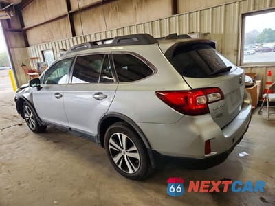 Drugie zdjęcie samochodu z przodu: 2018 SUBARU OUTBACK 2.5I LIMITED VIN:4S4BSANC3J3313809 - miniatura