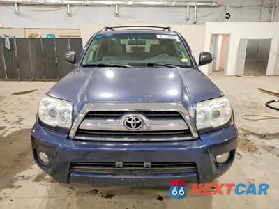 Piąte zdjęcie samochodu w środku: 2006 TOYOTA 4RUNNER SR5 VIN:JTEBU14R060080237 - miniatura