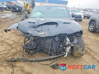 Piąte zdjęcie samochodu w środku: 2021 DODGE DURANGO SRT HELLCAT VIN:1C4SDJH91MC643113 - miniatura
