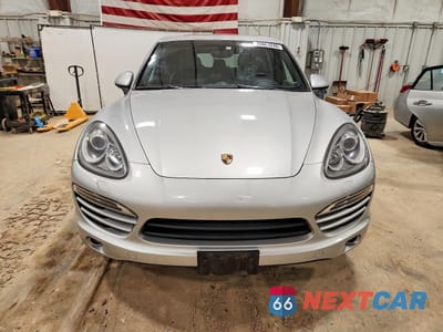 Piąte zdjęcie samochodu w środku: 2012 PORSCHE CAYENNE VIN:WP1AA2A26CLA08974 - miniatura