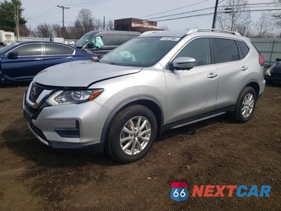 2020 NISSAN ROGUE SV JN8AT2MV5LW117740 - główne zdjęcie licytacji z USA - miniatura