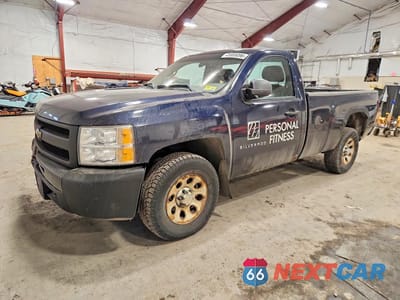 2011 CHEVROLET SILVERADO K1500 1GCNKPE08BZ273784 - główne zdjęcie licytacji z USA - miniatura