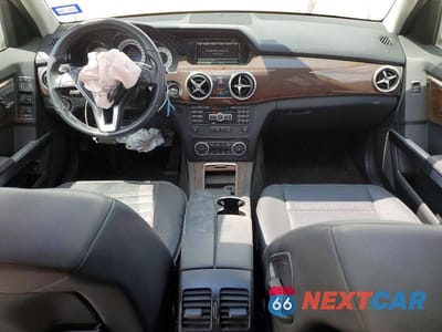 Zdjęcie 8 z 13 samochodu: 2014 MERCEDES-BENZ GLK 350 VIN:WDCGG5HB6EG259887 - miniatura