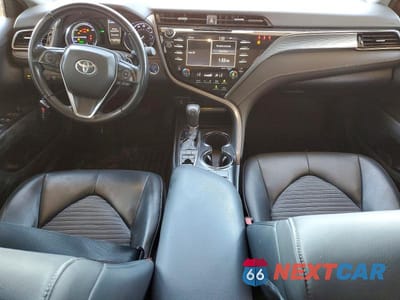 Zdjęcie 8 z 11 samochodu: 2019 TOYOTA CAMRY HYBRID SE VIN:4T1B21HK8KU511736 - miniatura