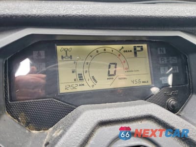 Zdjęcie 8 z 11 samochodu: 2023 HONDA SXS1000 M6D VIN:1HFVE0817P4000929 - miniatura