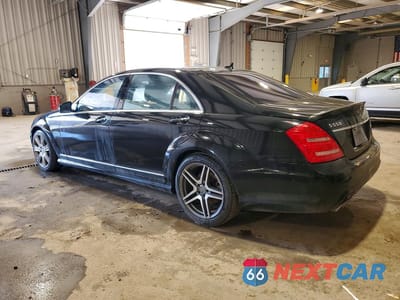 Drugie zdjęcie samochodu z przodu: 2013 MERCEDES-BENZ S 550 4MATIC VIN:WDDNG9EB1DA506586 - miniatura