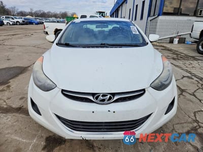 Piąte zdjęcie samochodu w środku: 2012 HYUNDAI ELANTRA GLS VIN:5NPDH4AE7CH142784 - miniatura