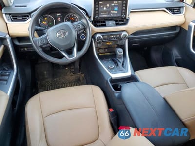 Zdjęcie 8 z 12 samochodu: 2021 TOYOTA RAV4 HYBRID XLE PREMIUM VIN:4T3B6RFV6MU008376 - miniatura