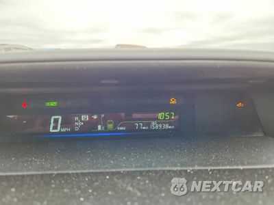 Zdjęcie 9 z 12 samochodu: 2012 TOYOTA PRIUS V FIVE VIN:JTDZN3EU4C3153716 - miniatura