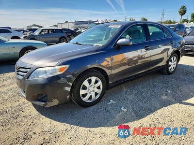 2011 TOYOTA CAMRY LE 4T4BF3EK9BR181311 - główne zdjęcie licytacji z USA - miniatura