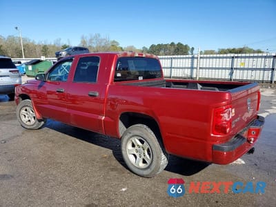 Drugie zdjęcie samochodu z przodu: 2007 DODGE DAKOTA QUAD SLT VIN:1D7HE48K57S117692 - miniatura