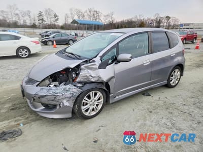 2010 HONDA FIT SPORT JHMGE8H44AS001985 - główne zdjęcie licytacji z USA - miniatura