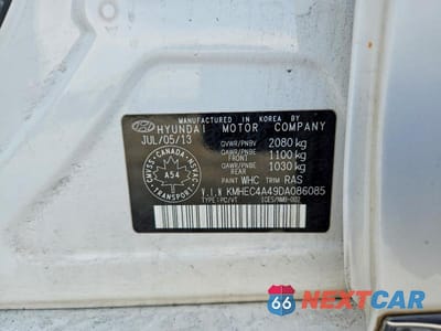 Zdjęcie 12 z 12 samochodu: 2013 HYUNDAI SONATA HYBRID BASE VIN:KMHEC4A49DA086085 - miniatura