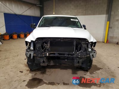 Piąte zdjęcie samochodu w środku: 2015 RAM 1500 ST VIN:1C6RR7FT8FS602270 - miniatura
