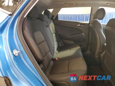 Zdjęcie 11 z 13 samochodu: 2018 HYUNDAI TUCSON VALUE VIN:KM8J33A21JU696340 - miniatura