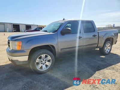 2008 GMC SIERRA K1500 2GTEK13J181284863 - główne zdjęcie licytacji z USA - miniatura