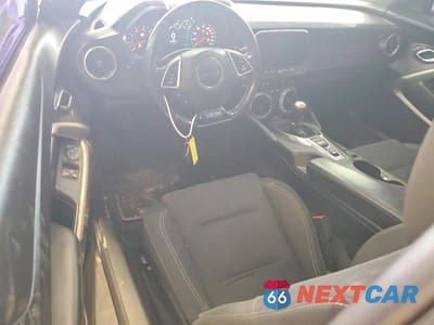 Zdjęcie 8 z 11 samochodu: 2017 CHEVROLET CAMARO SS VIN:1G1FE1R70H0122203 - miniatura