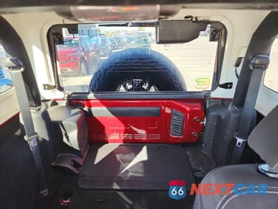 Zdjęcie 10 z 13 samochodu: 2013 JEEP WRANGLER RUBICON VIN:1C4BJWCG7DL527300 - miniatura