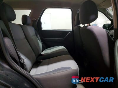 Zdjęcie 11 z 13 samochodu: 2003 FORD ESCAPE XLS VIN:1FMYU02123KC54150 - miniatura