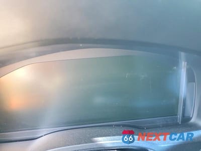 Zdjęcie 9 z 13 samochodu: 2015 CADILLAC ESCALADE PLATINUM VIN:1GYS4PKJ9FR659124 - miniatura