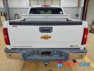 Zdjęcie 6 z 11 samochodu: 2013 CHEVROLET SILVERADO K1500 HYBRID VIN:3GCUKUEJ1DG146347 - miniatura