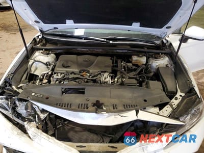 Zdjęcie 11 z 12 samochodu: 2019 TOYOTA CAMRY HYBRID LE VIN:4T1B31HKXKU517101 - miniatura