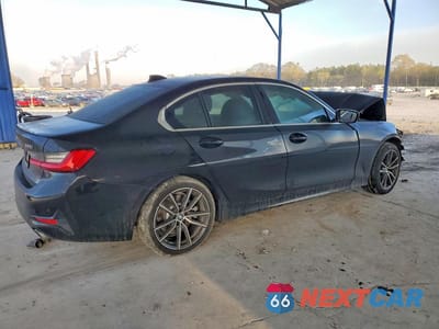 Trzecie zdjęcie samochodu z tyłu: 2019 BMW 330I VIN:WBA5R1C58KAK11806 - miniatura