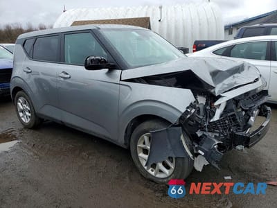 Czwarte zdjęcie samochodu z boku: 2025 KIA SOUL LX VIN:KNDJ23AU3S7942698 - miniatura