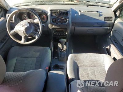 Zdjęcie 8 z 11 samochodu: 2004 NISSAN XTERRA XE VIN:5N1ED28TX4C668988 - miniatura