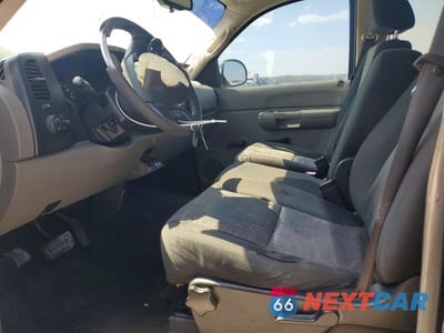Zdjęcie 7 z 12 samochodu: 2007 GMC NEW SIERRA C1500 VIN:2GTEC13C371574860 - miniatura