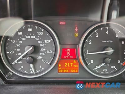 Zdjęcie 9 z 11 samochodu: 2007 BMW 335 I VIN:WBAWB73507PV80885 - miniatura