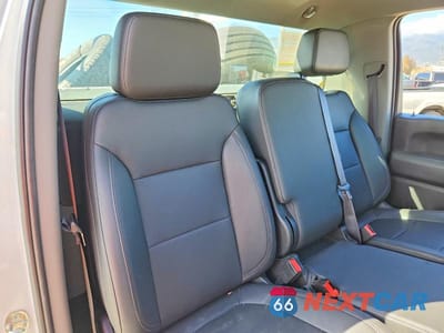 Zdjęcie 10 z 11 samochodu: 2022 CHEVROLET SILVERADO HD UTILITY / SERVICE TRUCK VIN:1GB3WRE74NF217050 - miniatura