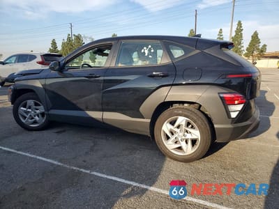 Drugie zdjęcie samochodu z przodu: 2024 HYUNDAI KONA SE VIN:KM8HA3AB1RU099656 - miniatura